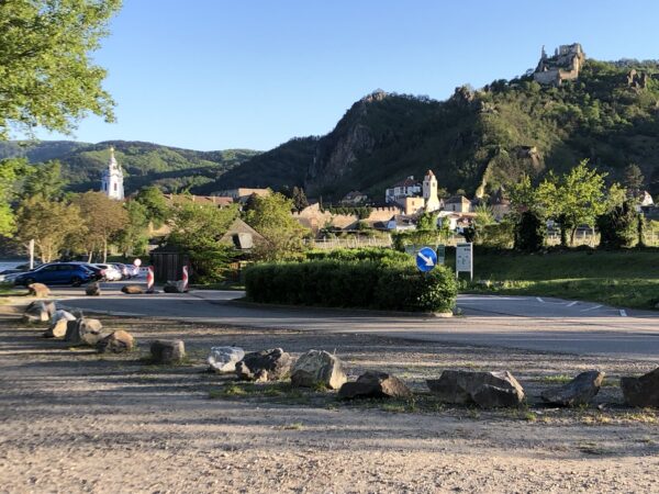 Strolling into Durnstein