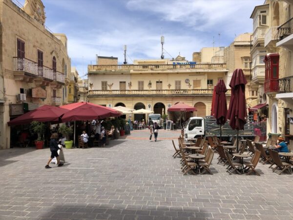 Piazza San Gorg, Rabat